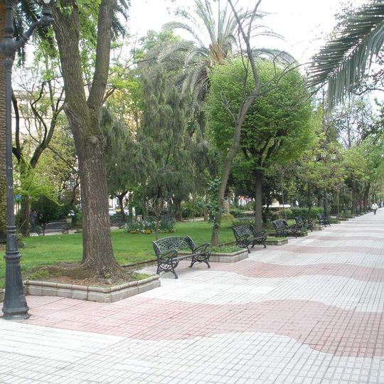 Paseo de Cánovas