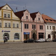 Masarykovo náměstí 10