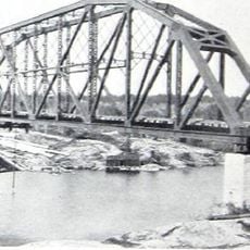 Pickerel River CNoR bridge