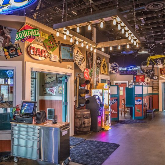Sickies Garage Burgers & Brews