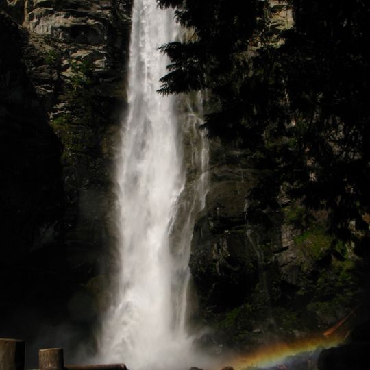 Rainbow Falls