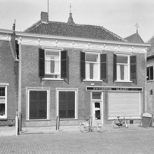 Markt 10, Sint Maartensdijk