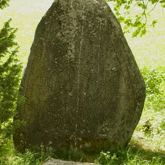 Upplands runinskrifter 899