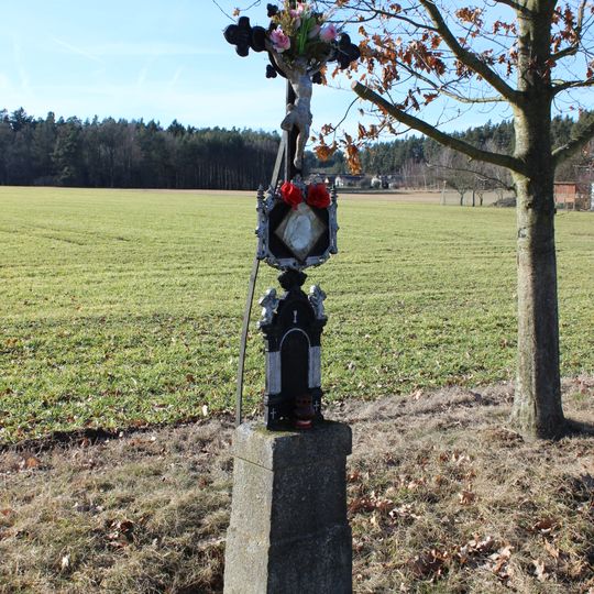 Kříž na jižním okraji Nepomuku