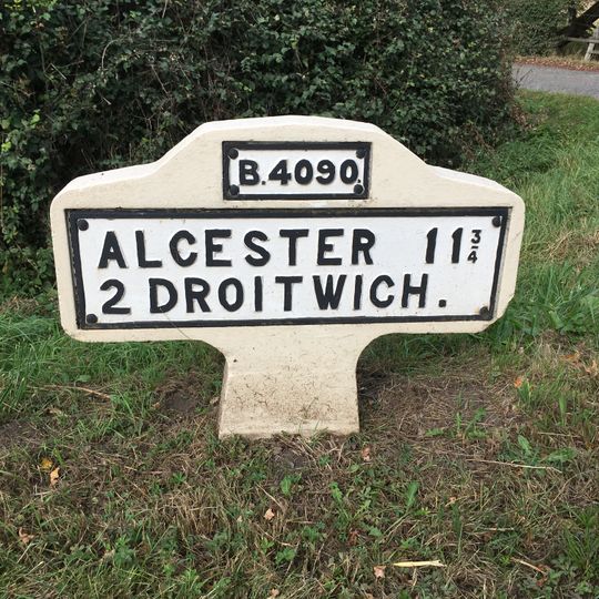 Milestone, Saltway, E of Railway bridge, nr jct with Goosehill Lane