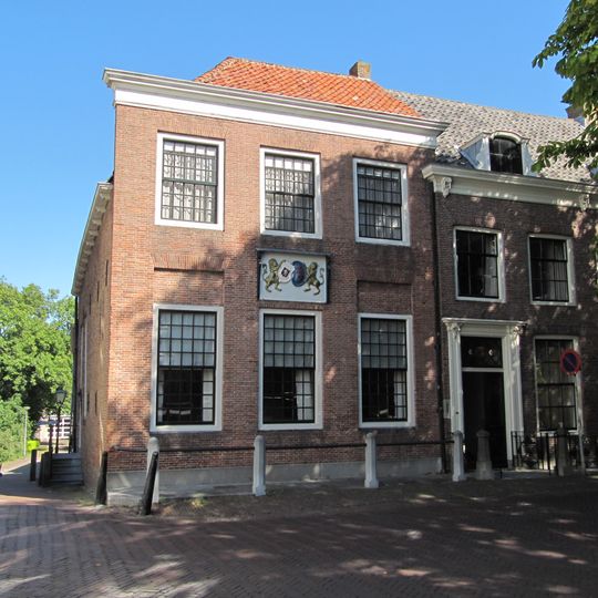 Oude Raadhuis, Heenvliet