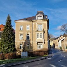 Residential building in open development and factory building Blumenstraße 1