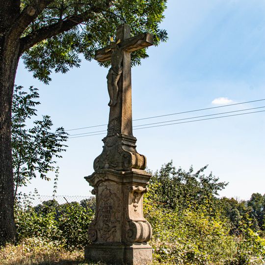 Kříž na východním okraji Doudleb nad Orlicí