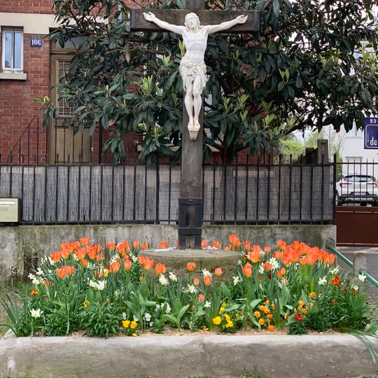 Croix de la rue de Brément