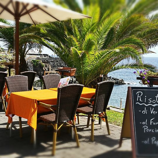Papa Manuel Lido Restaurant & Pizzaria