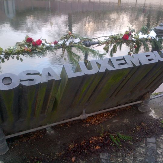 Rosa-Luxemburg-Denkmal