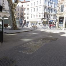 Place Antoine-Rivoire