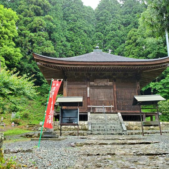 Jinkaku-ji