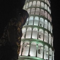 Leaning Tower of Niles