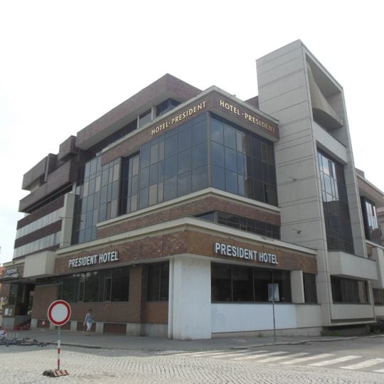 Hotel President