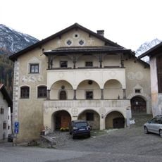 La Clostra, Scuol