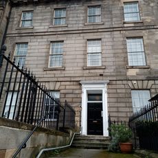 Edinburgh, Leith Walk, 4-5 Baxter's Place