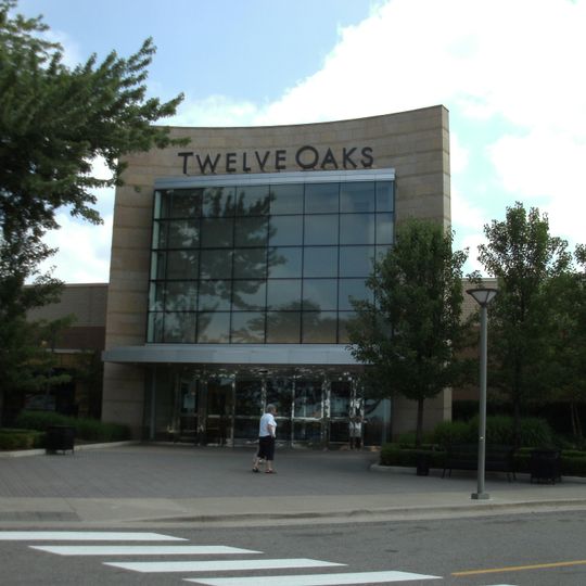 Twelve Oaks Mall