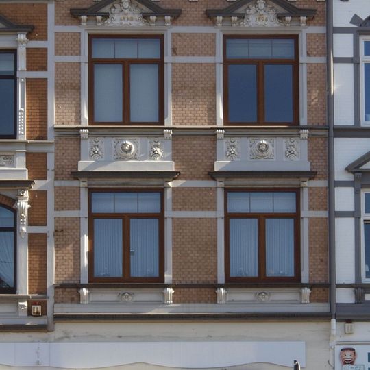 Wohn- und Geschäftshaus Lüneburger Straße 33