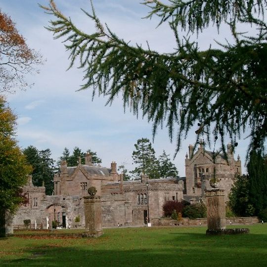 Hoddom Castle