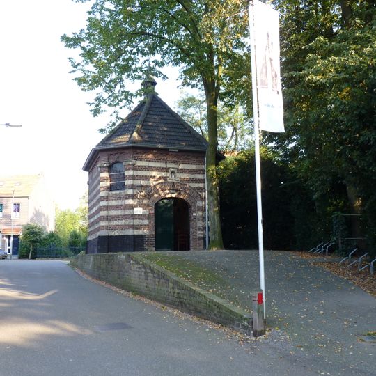 Onze-Lieve-Vrouwe-ter-Noodkapel