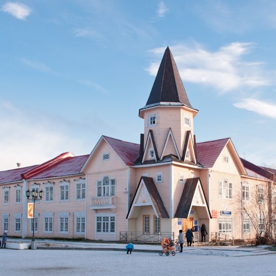 Здание почты