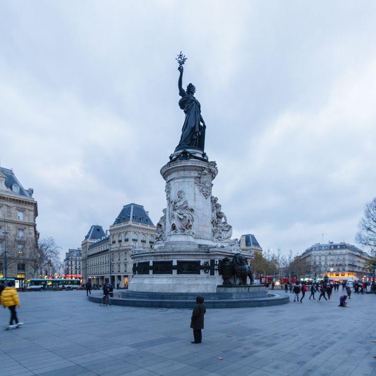 Place de la République