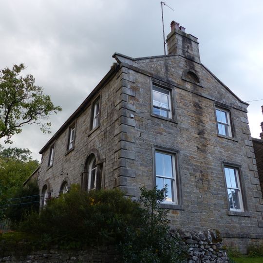 Holly Tree Farmhouse