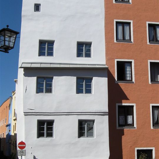 Wohnhaus, ehemalige Schleiferei, sogenanntes Frommer-Haus