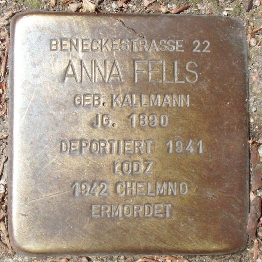Stolperstein en memoria de Anna Fells
