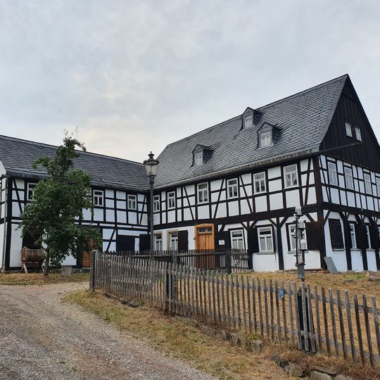 Winkelhof, Wohnhaus mit angebautem Seitengebäude St. Jacober Hauptstraße 170