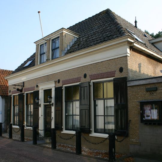 Raadhuis, Berkenwoude