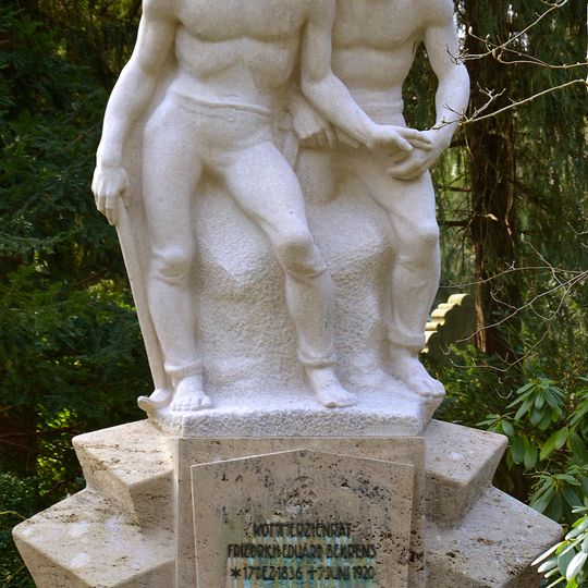 Gravestone for Friedrich Eduard Behrens
