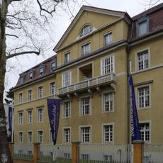 Verwaltungsbau Lentzeallee 8 & 10