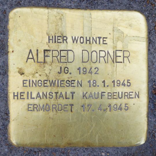 Stolperstein en memoria de Alfred Dorner