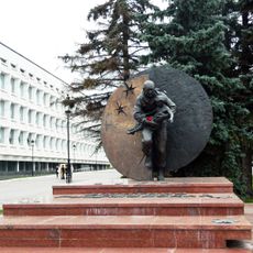 Dmitriy Razumovskiy Haykali