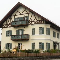 Rosenheimer Straße 1