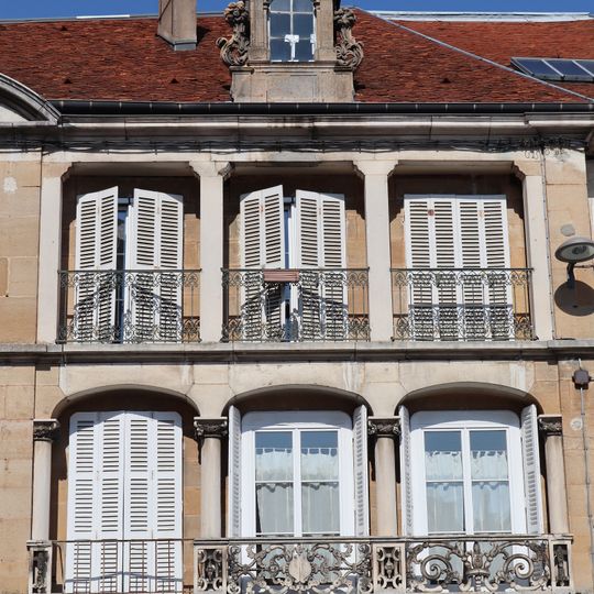 Maison, 7 place de l'Hôtel-de-Ville