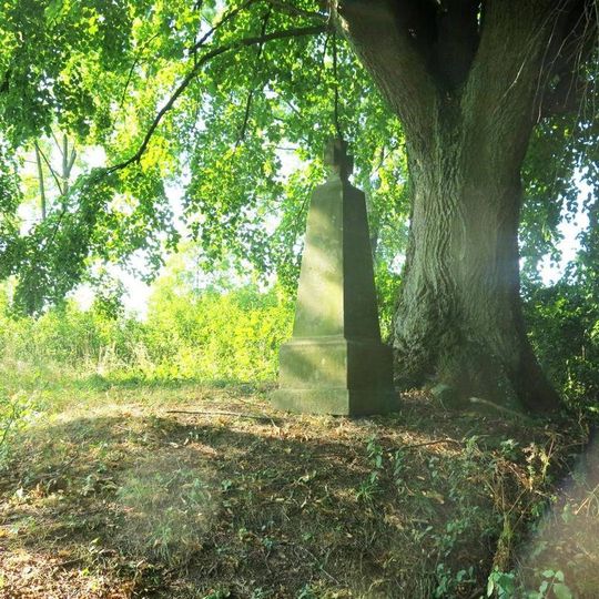 Pomník vojáků padlých 29.6.1866 na Valchovské stráni u Železnice