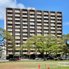 Punahou Circle apartments