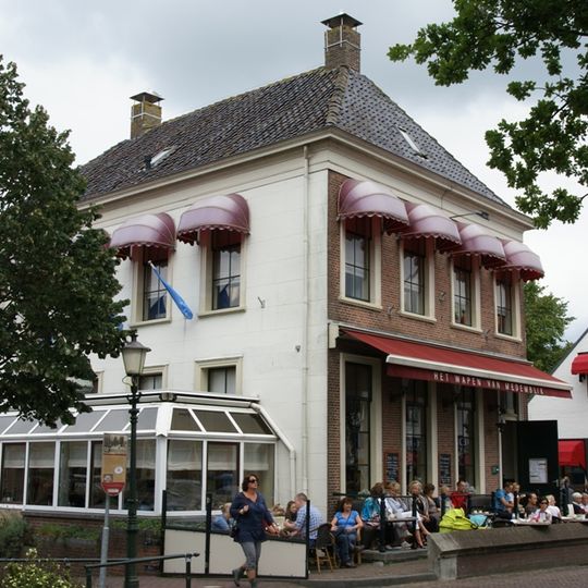 Oosterhaven 1, Medemblik