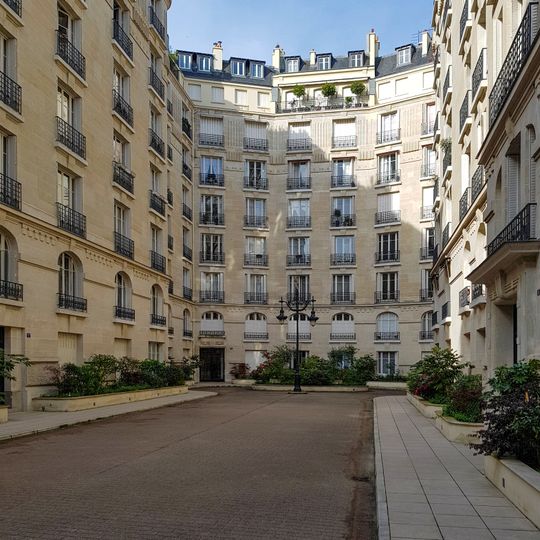 Square de l'Avenue-du-Bois