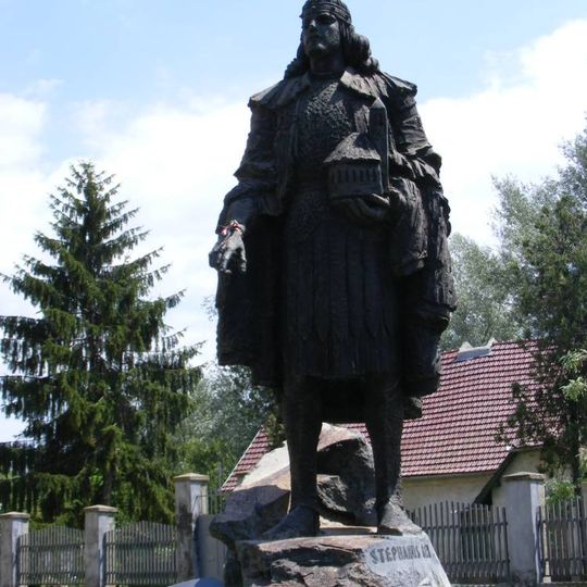 Statue of Stephen I of Hungary by Sándor Györfi