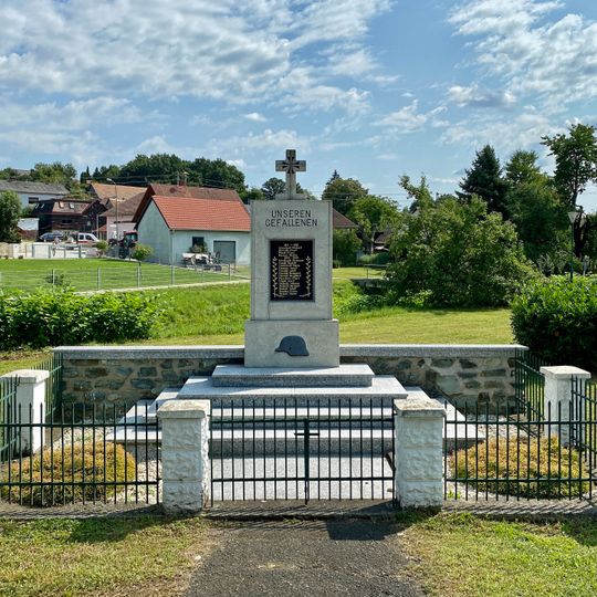 Kleinbachselten War Memorial