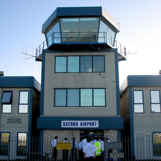 London Oxford Airport