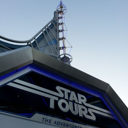 Star Tours – The Adventures Continue
