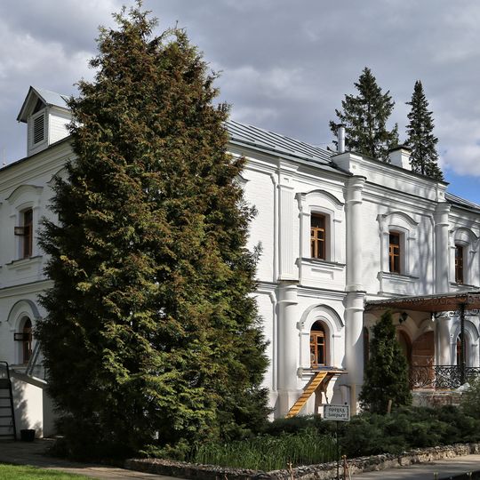 Гостиница )