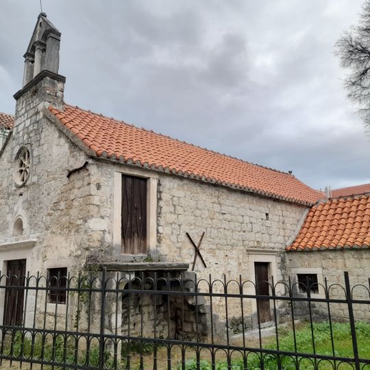 Crkva Uznesenja BDM u Kaštel Lukšiću