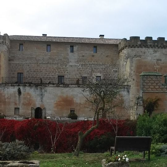 Villanueva de Cañedo Castle