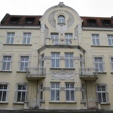 The house on the street of Warszawskiej 5 in Wrzesnia.